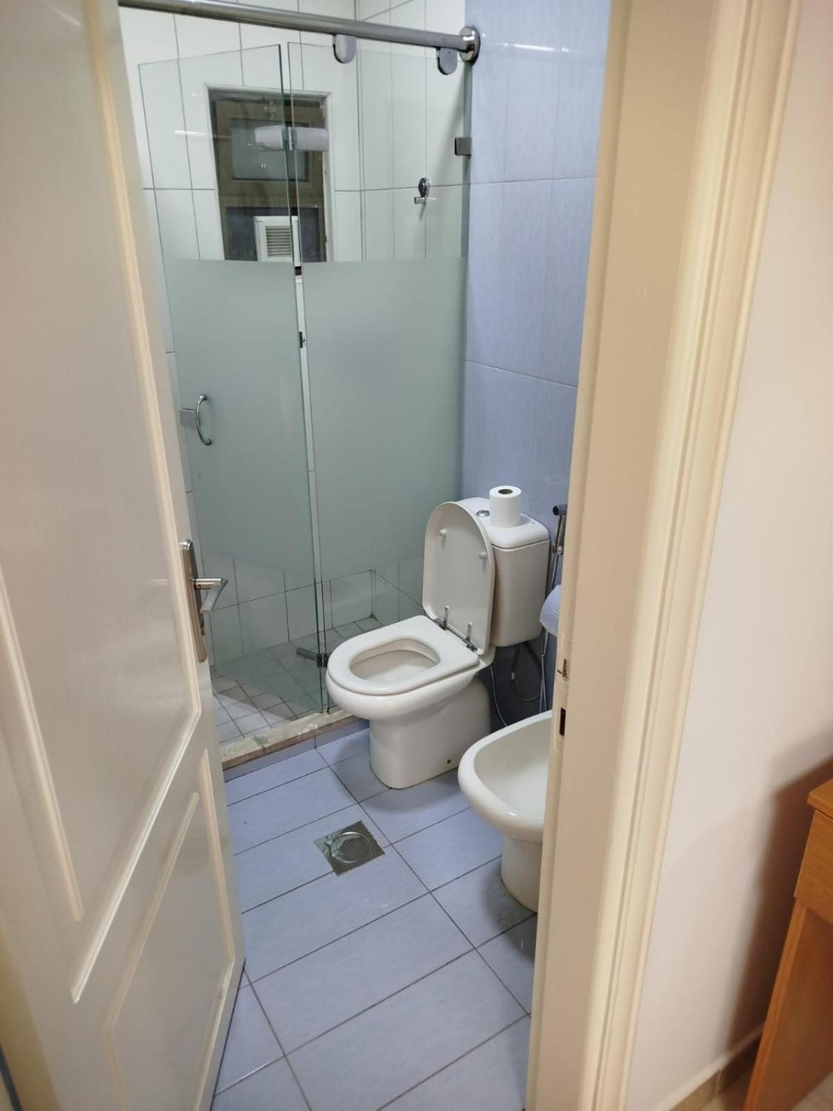 Executive Apartment *