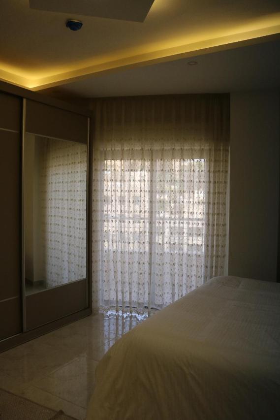 Executive Apartment *